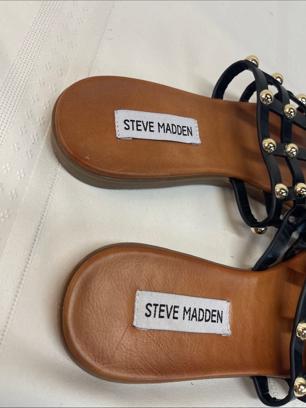 Steve Madden Black Studded Woven Slide Sandals Sz 6.5 - Picture 11 of 16